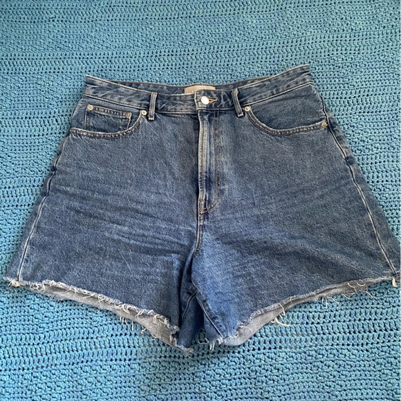 Everlane A-line denim shorts - Picture 1 of 6